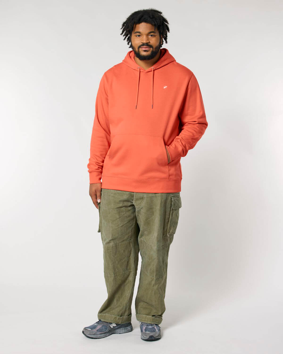 Roho Rafiki® embroidered icon hoodie (Unisex) Vegan. Material: 100% Organic ring-spun combed Cotton. Brushed cotton unisex hooded sweatshirt. Double layered hood in self fabric. Round drawcords in matching body colour with metal tipping. Metal eyelets. Kangaroo pocket at front. The premium quality embroidered icon hoodie comes in a variety of colours. Fiesta.