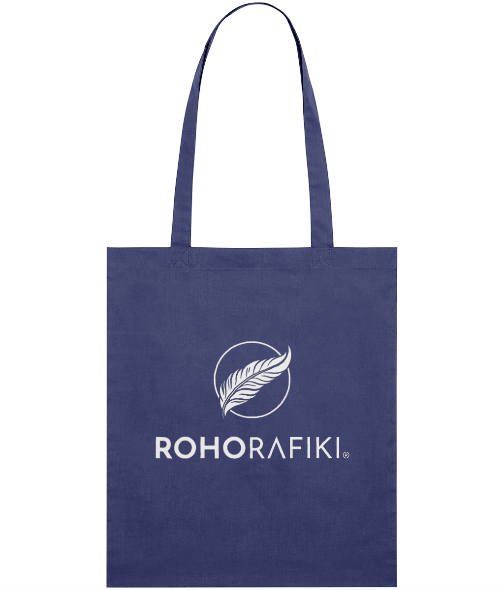 The Roho Rafiki® lightweight tote bag is made with 100% organic cotton.
This reusable and stylish cotton, classic tote bag is a practical purchase for carrying fitness/hobbies or kit, shopping essentials, food or books. A useful purchase for any conscious consumer. Dusk.