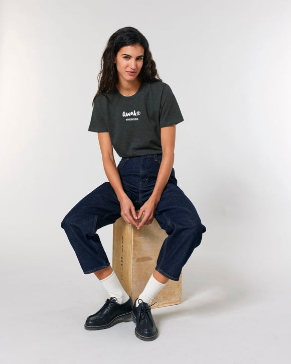 The Roho Rafiki® Awake t-shirt (Unisex) is a tubular t-shirt made from 100% organic cotton and offers a relaxed and contemporary fit. Anthracite. #RafikiSoul