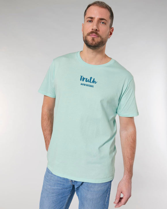 The Roho Rafiki® Truth t-shirt (Unisex) is a tubular t-shirt made from 100% organic cotton and offers a relaxed and contemporary fit. Caribbean Blue. #RafikiSoul