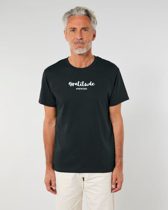 The Roho Rafiki® Gratitude t-shirt (Unisex) is a tubular t-shirt made from 100% organic cotton and offers a relaxed and contemporary fit. Awake wording with Roho Rafiki's hashtag. Black. #RafikiSoul