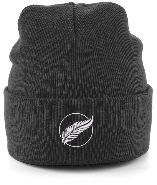 Roho Rafiki® embroidered icon organic cotton beanie. Crafted from 100% organically-sourced Control Union Certified cotton, this lightweight design in a heritage-inspired fine rib is the perfect all-year-round option for casual headwear. Embroidered with the white feather icon logo. A range of colours are available. Black.