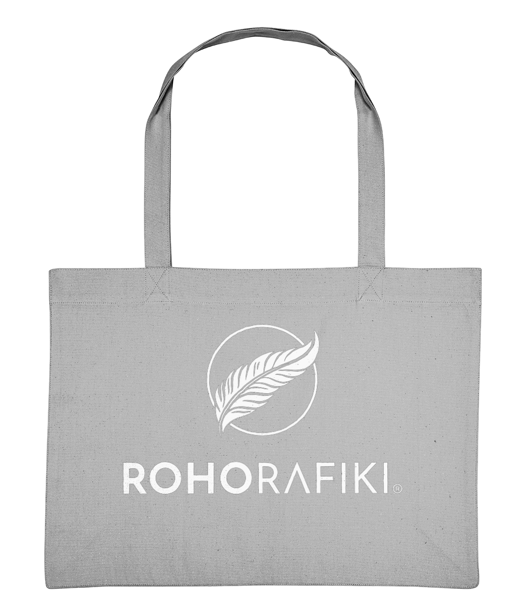 The canvas Roho Rafiki® maxi tote bag with white branded design is a stylish addition to any eco collection. Heavy duty with a large capacity, the maxi tote is ready for anything, when you are. Grey.